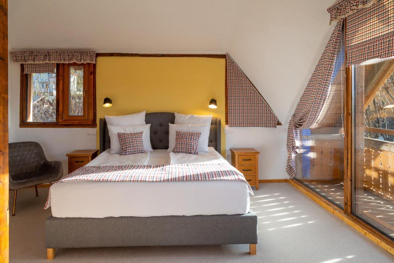 Casele Cu Stuf B&B Haus Ulrike Sălicea Exteriér fotografie