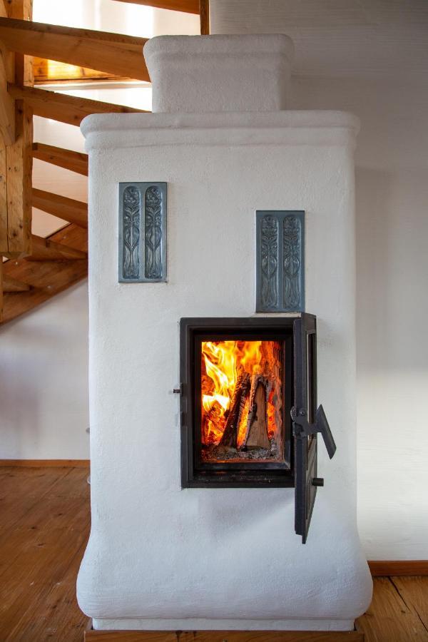 Casele Cu Stuf B&B Haus Ulrike Sălicea Exteriér fotografie